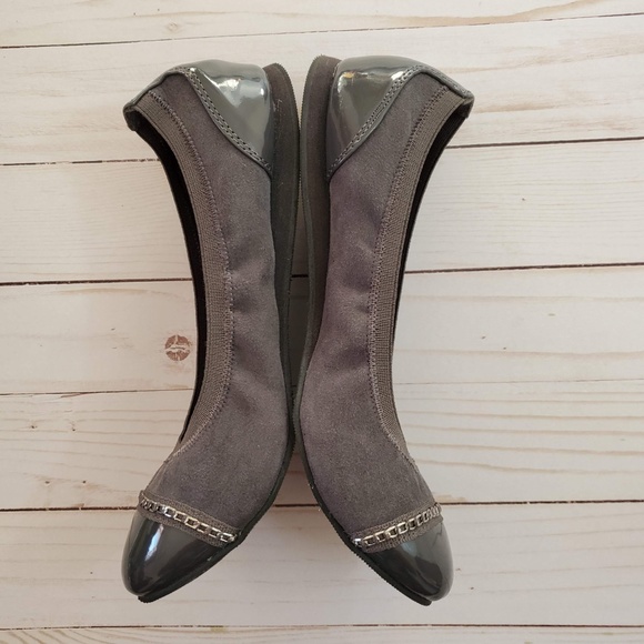 Seychelles Triangle Grey Flats - Picture 3 of 8